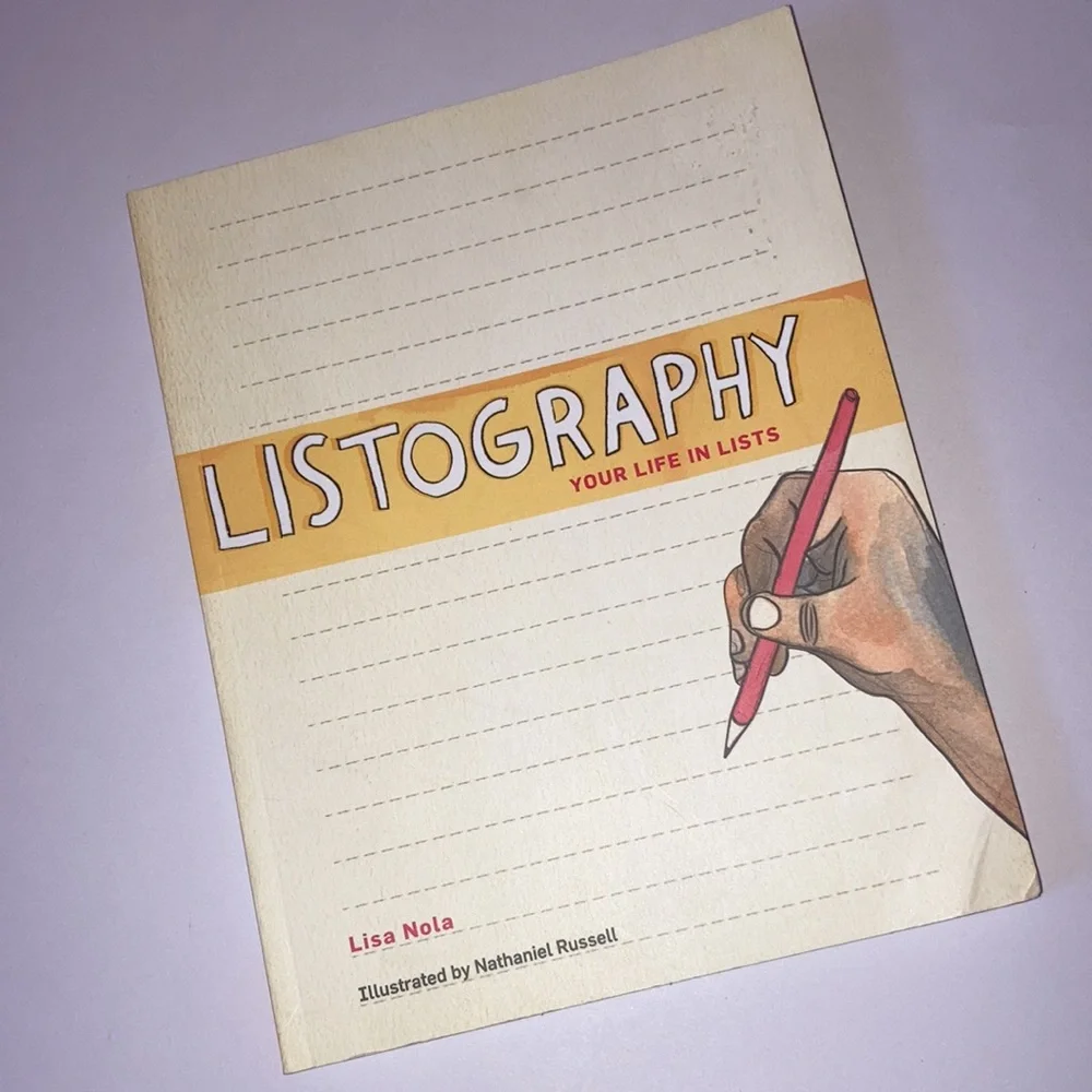 LISTOGRAPHY Your Life in Lists Paperback Journal Book by Lisa Nolan Like NEW